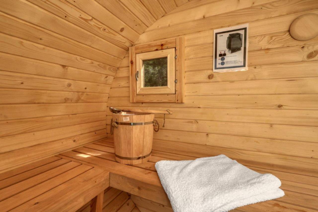 Seepark Kirchheim Ferienhaus Bei Diane Mit Sauna Eksteriør billede